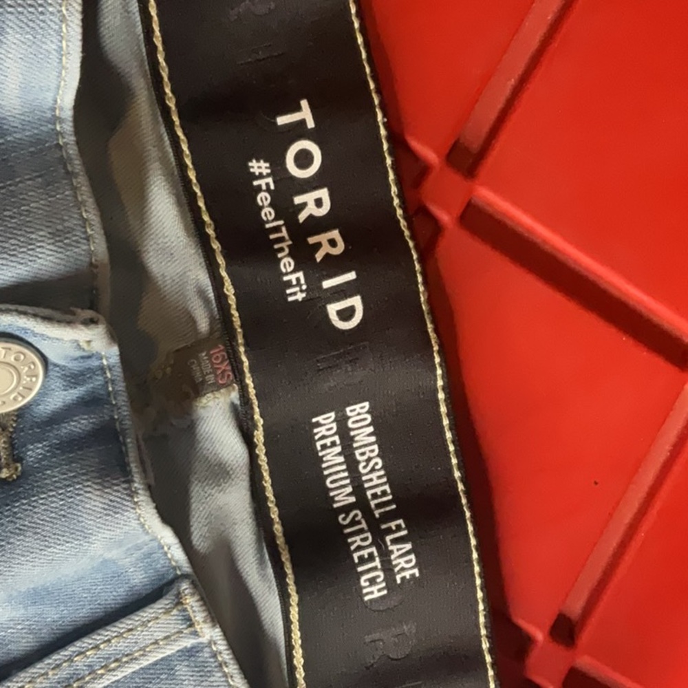 Torrid Bombshell Flare16 XS